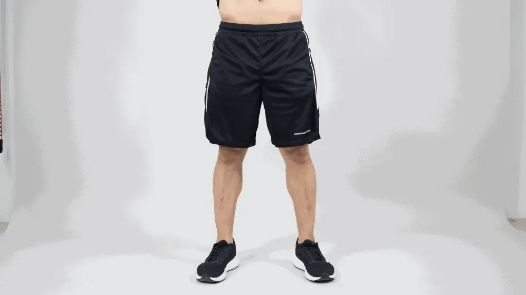 MID ESSENTIAL SHORT